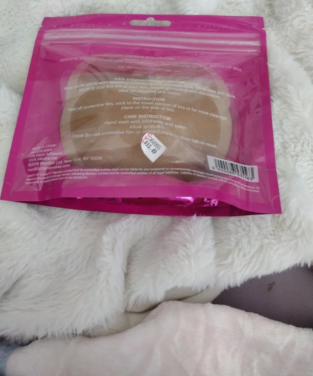 Heidi Klum Intimates Adhesive Bra Pads - Bright Pink Package